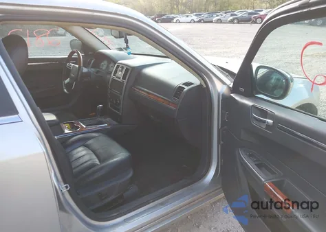 2010 Chrysler 300C Hemi from USA, damaged, VIN 2C3CA6CT5AH115763